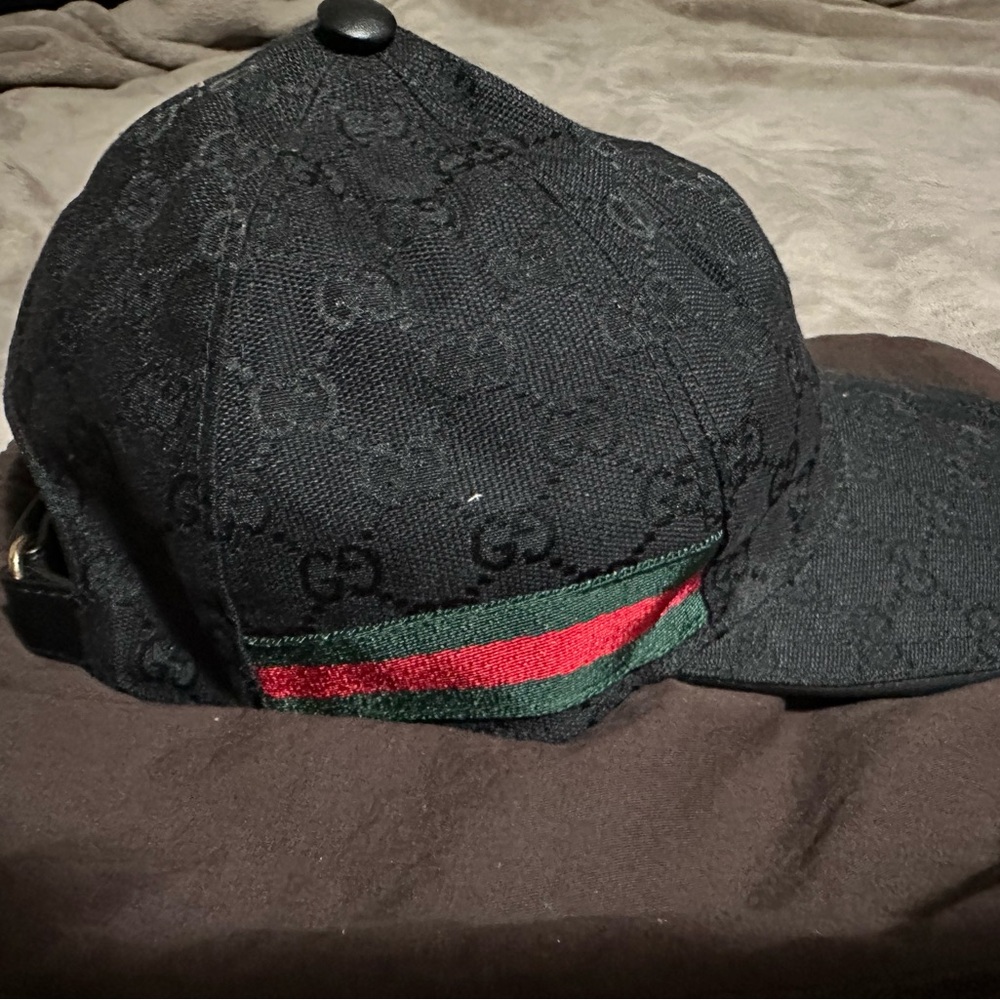 Authentic Gucci Black Monogram Cap - Picture 6 of 16